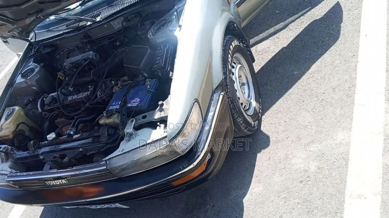 Toyota Corolla 1991 Black