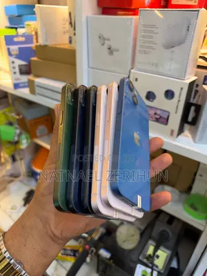 New Apple iPhone 13 128 GB Black