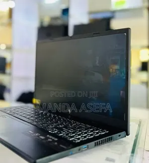 New Laptop Acer Nitro V 15 16GB Intel Core i7 SSD 512GB