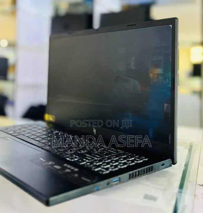 New Laptop Acer Nitro V 15 16GB Intel Core i7 SSD 512GB
