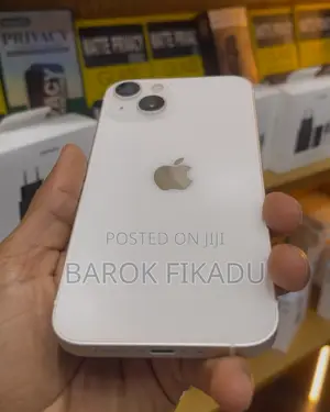 New Apple iPhone 13 128 GB White