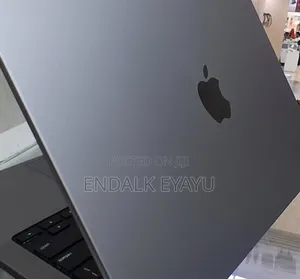 New Laptop Apple MacBook Pro 2021 M1 Max 32GB Apple M1 Max SSD 512GB