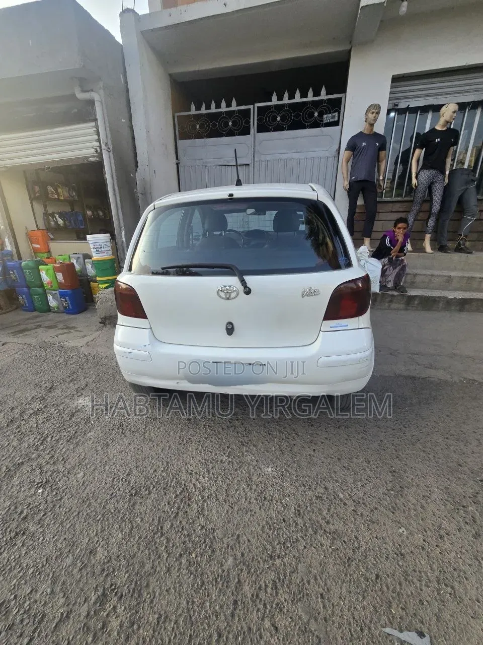 Toyota Vitz 2003 White
