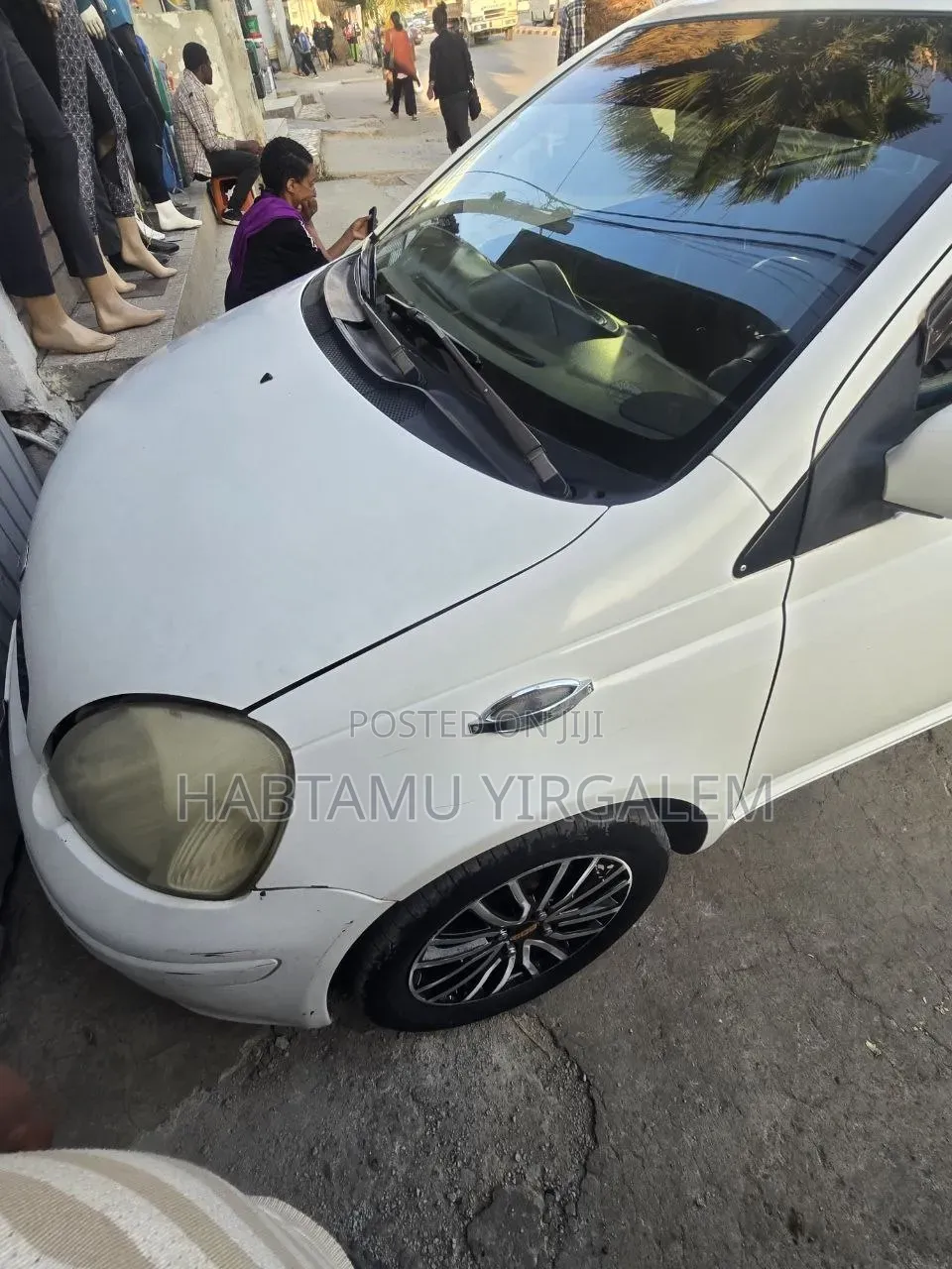 Toyota Vitz 2003 White