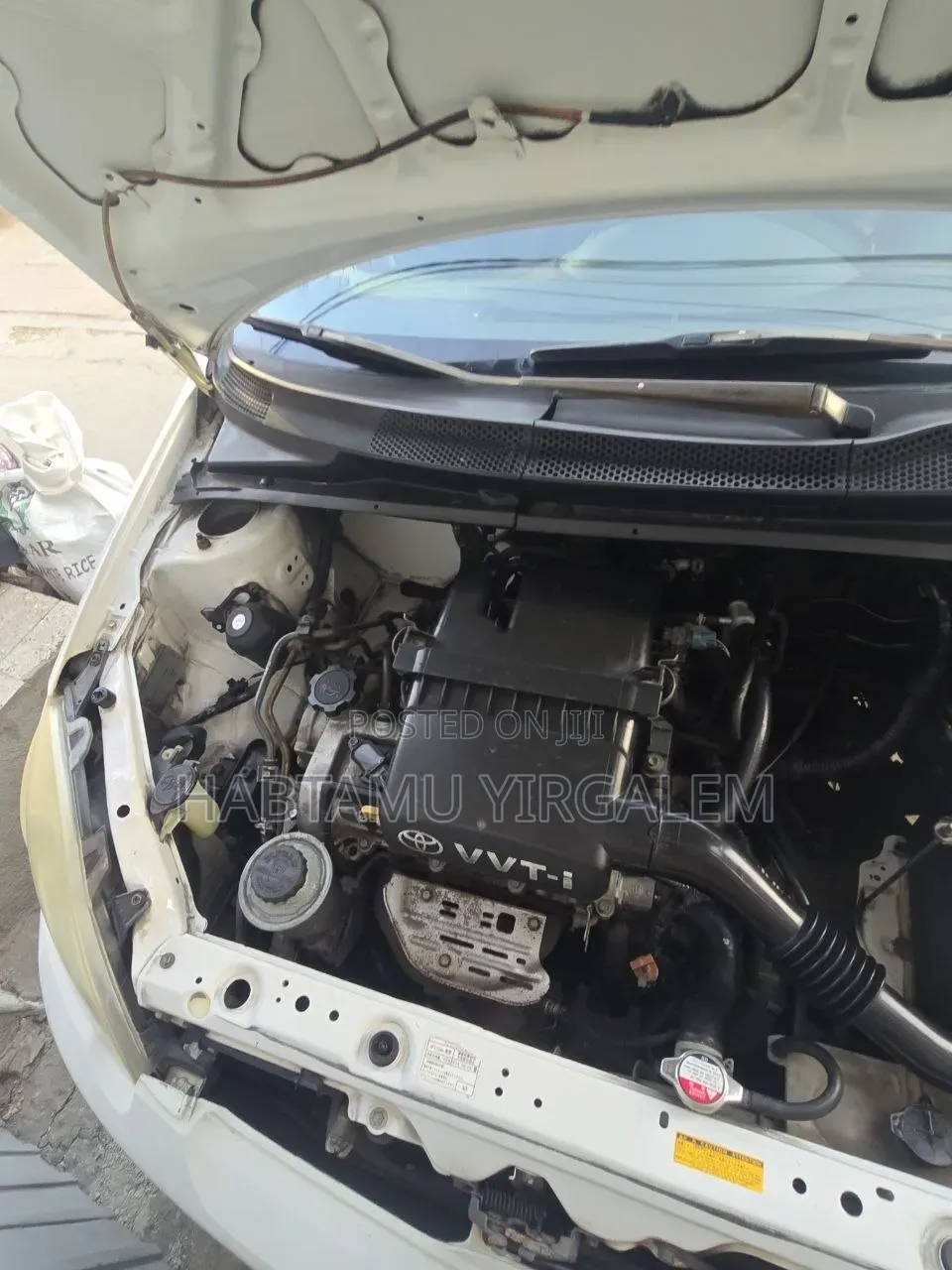 Toyota Vitz 2003 White