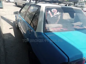 Toyota 4-Runner 1985 Blue