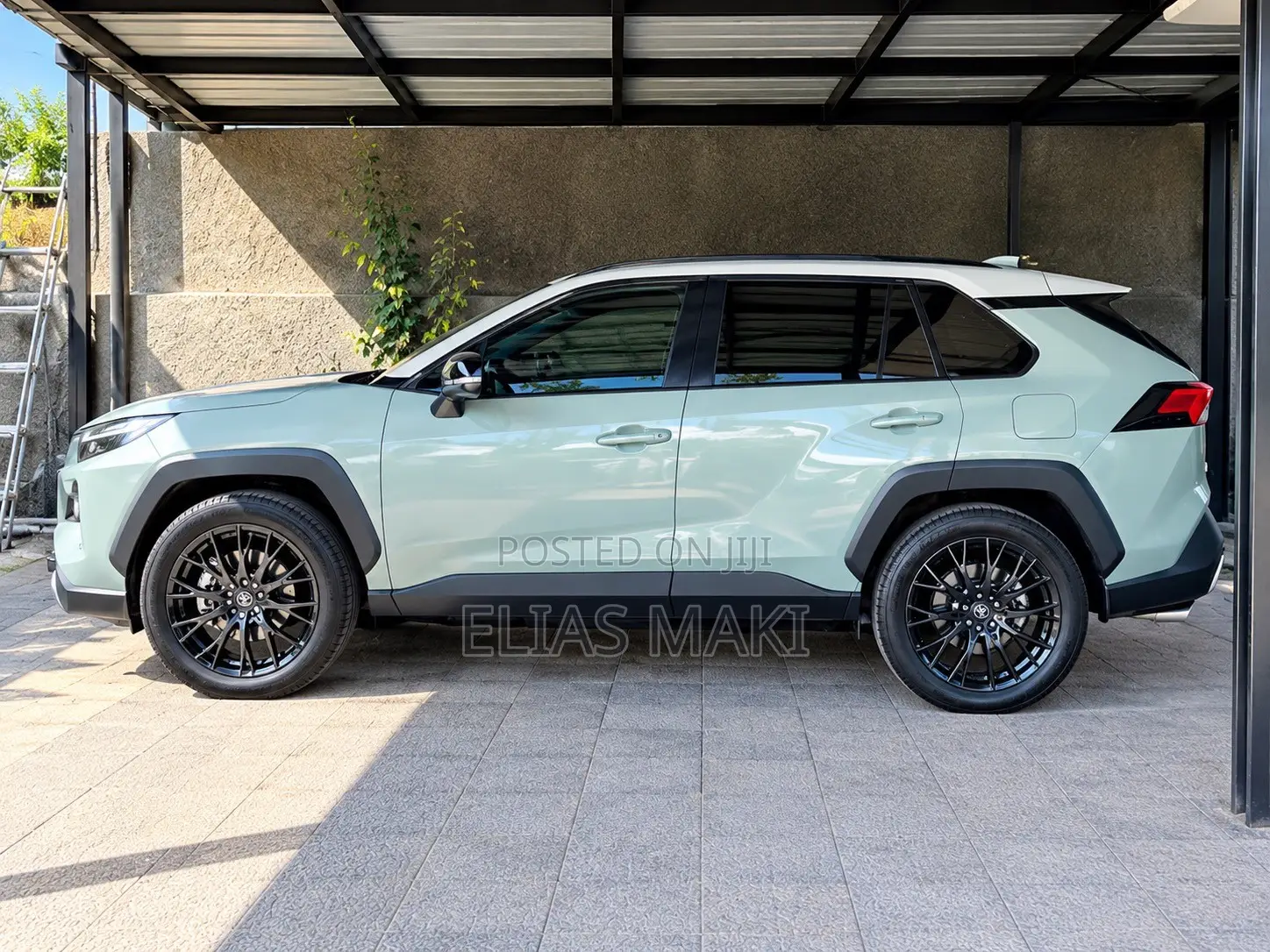 Toyota RAV4 2024 Green