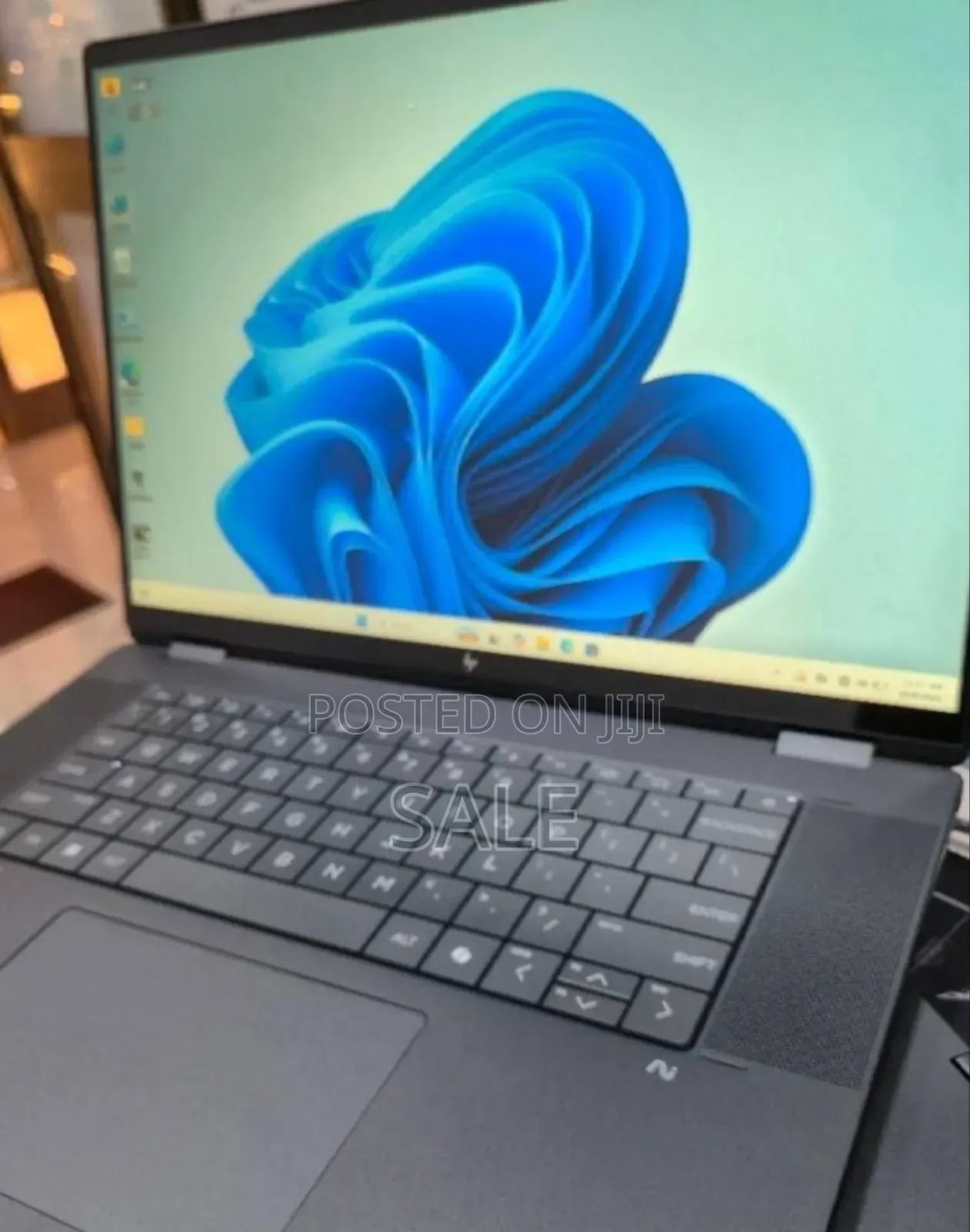 New Laptop HP OmniBook X Flip 14" 16GB Intel Core Ultra 7 SSD 1T