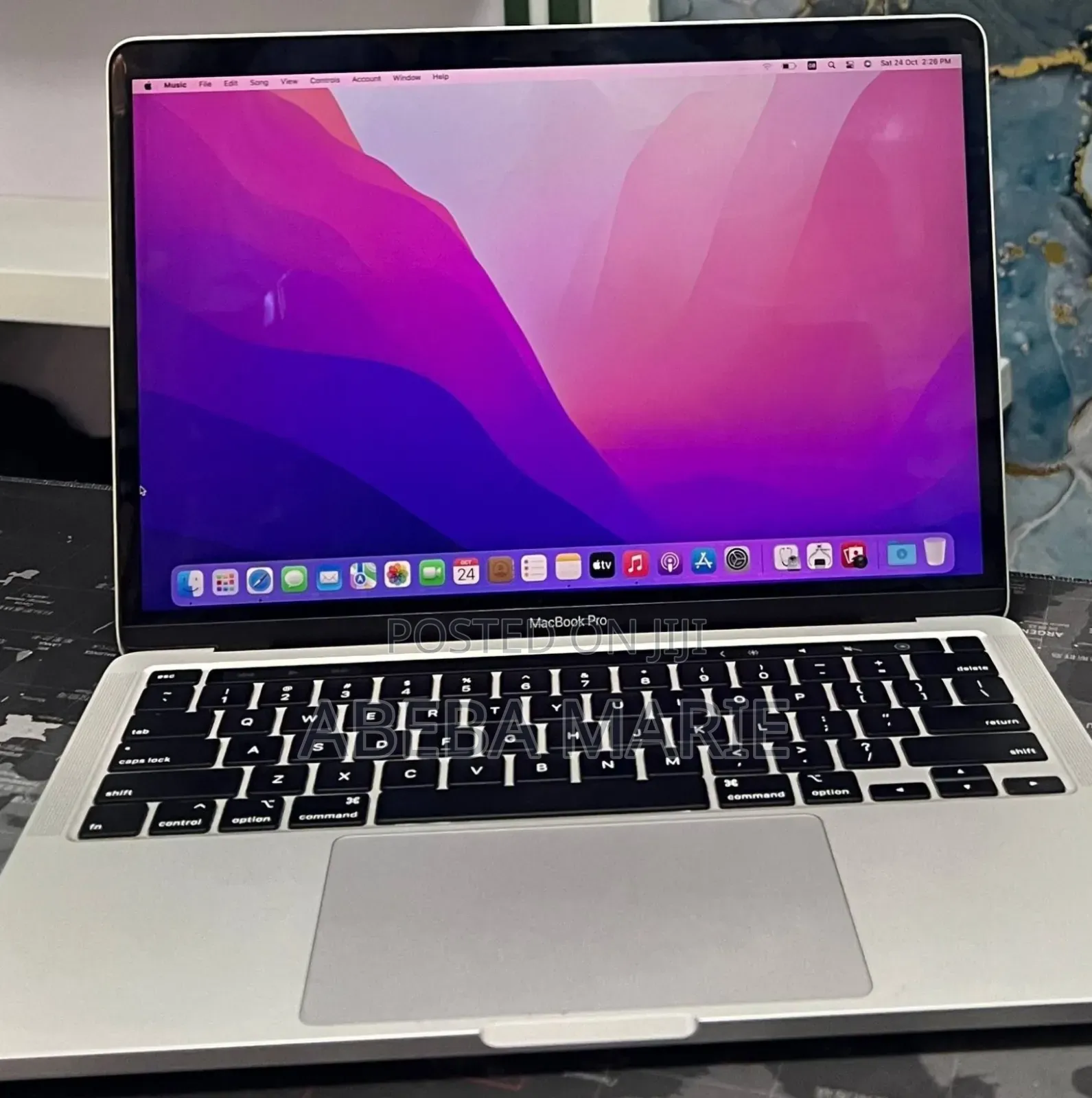 New Laptop Apple MacBook Pro 2020 32GB Intel Core i7 SSD 1T