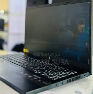 New Laptop Acer Nitro V 15 16GB Intel Core i7 SSD 512GB