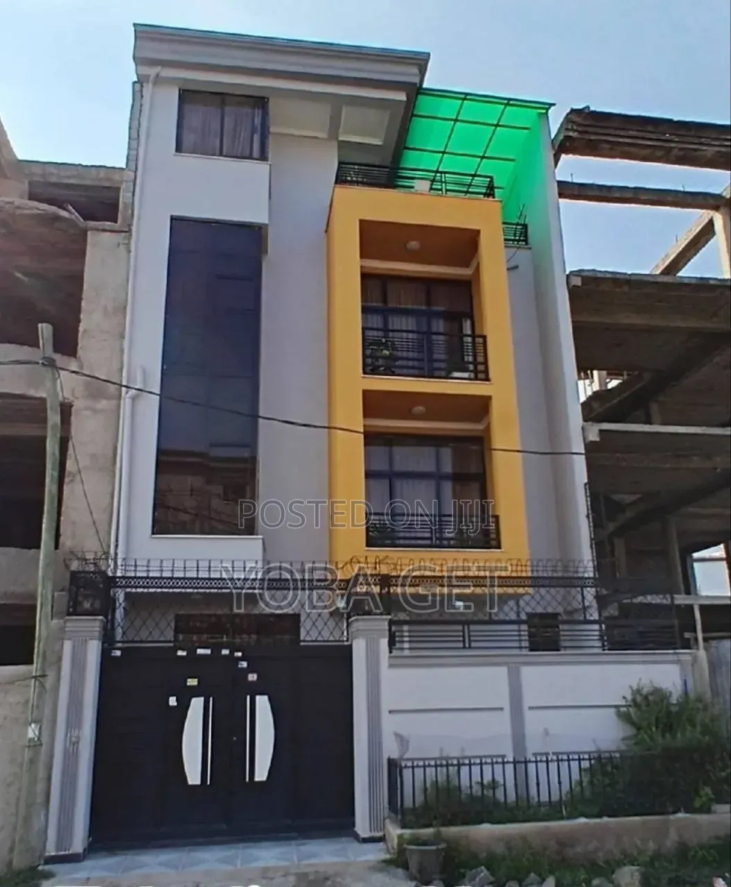 5bdrm Apartment in Akaky Kaliti for sale