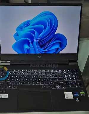 New Laptop HP Victus 15 16GB Intel Core i7 SSD 512GB