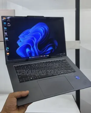 New Laptop Lenovo ThinkPad Yoga 32GB Intel Core Ultra 7 SSD 1T