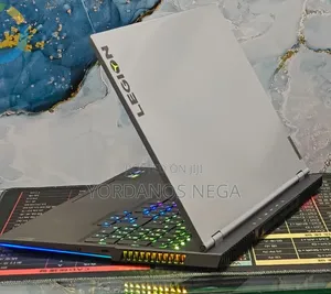 New Laptop Lenovo Legion 7 32GB Intel Core i7 SSD 1T