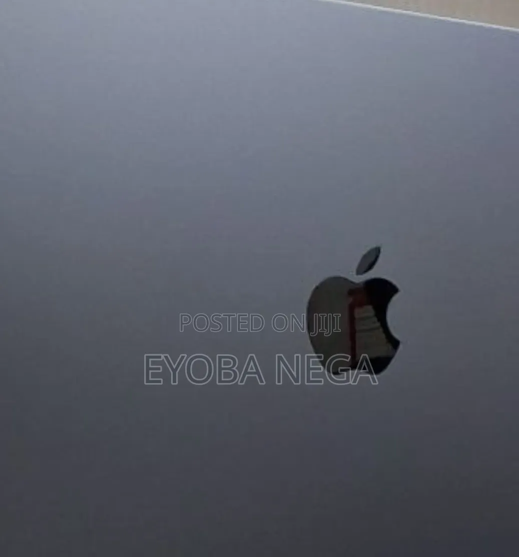 New Laptop Apple MacBook Pro 2021 M1 Max 32GB Apple M1 Max SSD 512GB