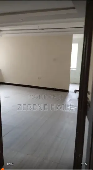 3bdrm House in ኮንዶሚኒየም መኖሪያ ቤት, Bole for rent