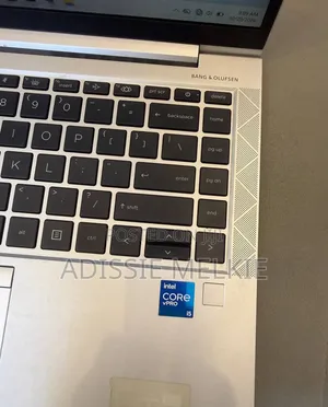 New Laptop HP EliteBook 840 G8 16GB Intel Core i5 SSD 512GB