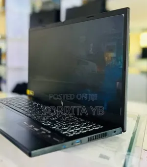 New Laptop Acer Nitro V 15 16GB Intel Core i7 SSD 512GB