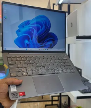 New Laptop Lenovo IdeaPad 130 16GB AMD Ryzen 7 SSD 512GB