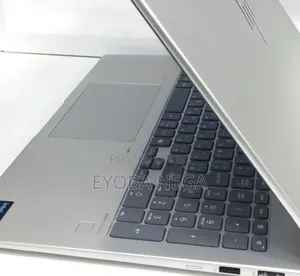 New Laptop HP EliteBook 660 G11 16GB Intel Core Ultra 7 SSD 512GB