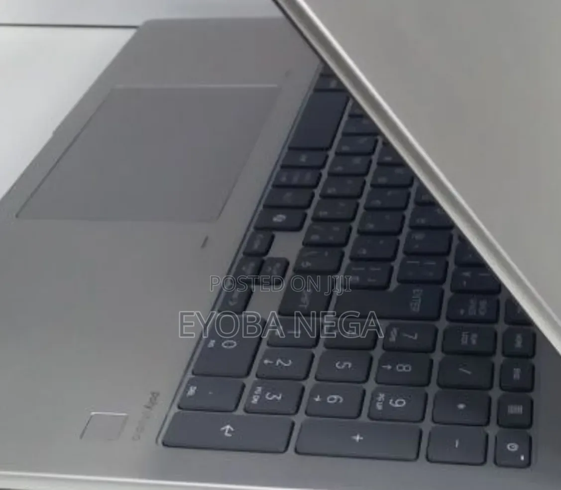 New Laptop HP EliteBook 660 G11 16GB Intel Core Ultra 7 SSD 512GB