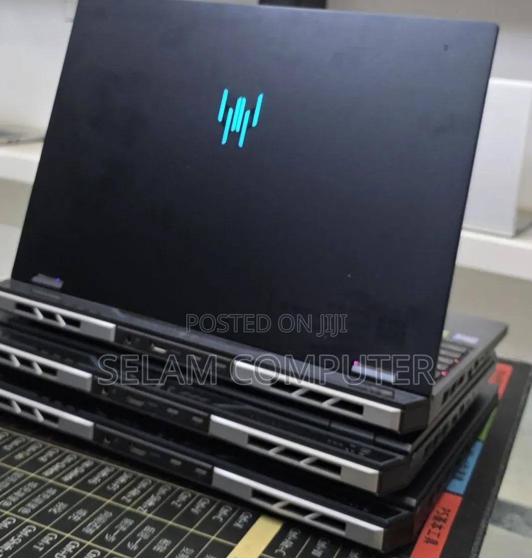 New Laptop Acer Predator Helios Neo 16 16GB Intel Core i9 SSD 512GB