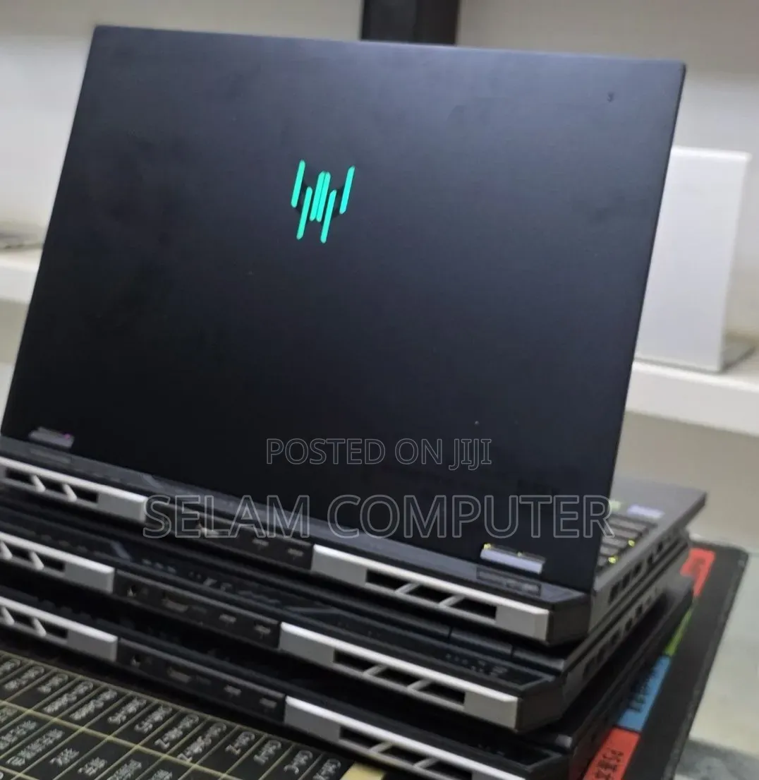 New Laptop Acer Predator Helios Neo 16 16GB Intel Core i9 SSD 512GB