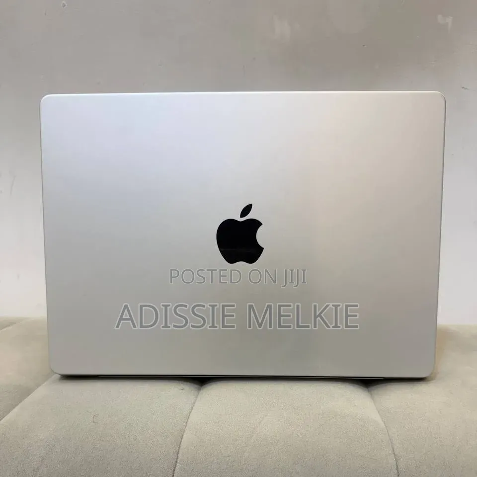 New Laptop Apple MacBook Pro 2021 M1 16GB Apple M1 Pro SSD 512GB