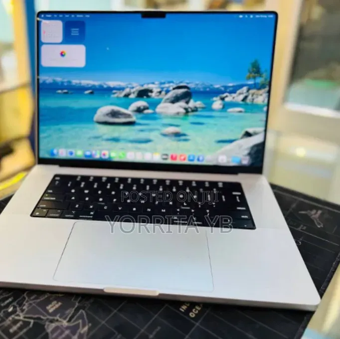 New Laptop Apple MacBook Pro 2021 M1 32GB SSD 1T