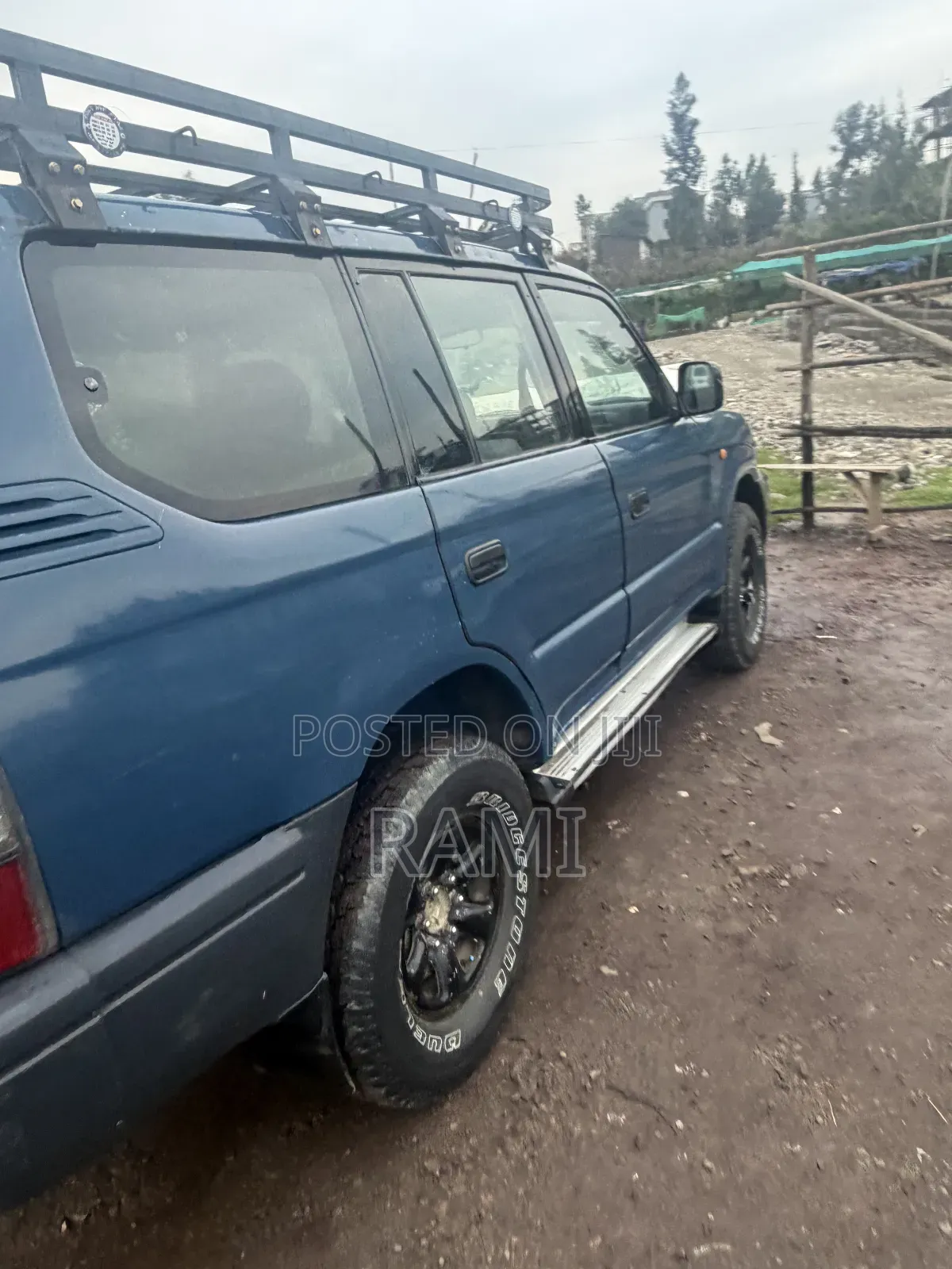 Toyota Land Cruiser Prado 2000 Blue