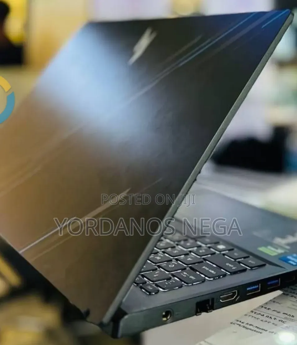 New Laptop Acer Nitro V 15 16GB Intel Core i7 SSD 512GB
