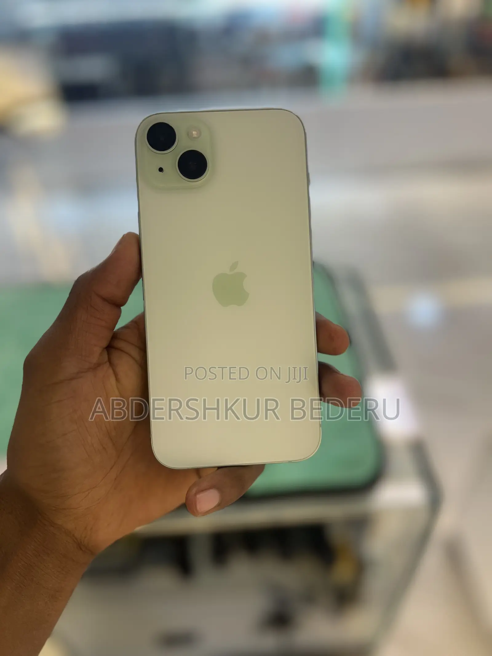 Apple iPhone 15 Plus 128 GB Green