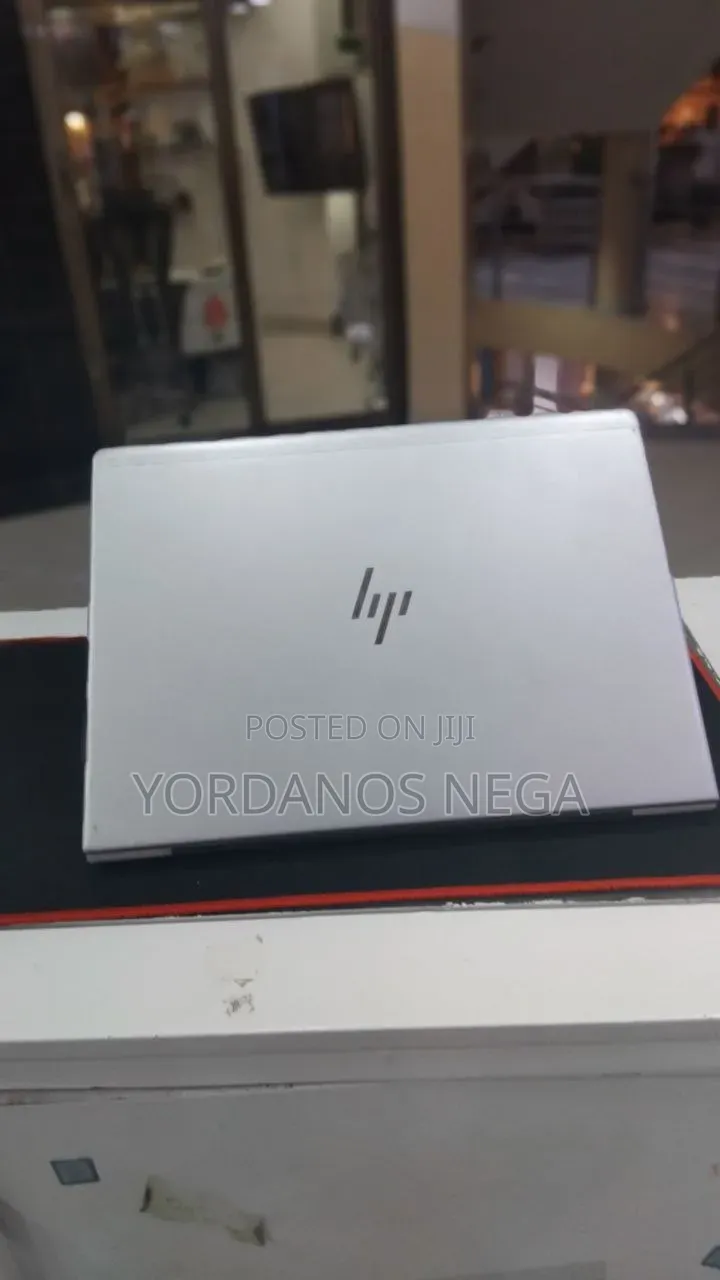 New Laptop HP EliteBook 830 G5 8GB Intel Core i5 SSD 512GB