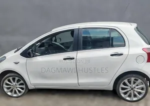 Toyota Yaris 1.3 VVT-i 2007 White