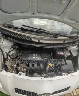 Toyota Yaris 1.3 VVT-i 2007 White