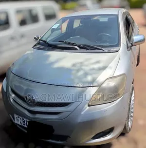 Toyota Yaris 2006 Silver