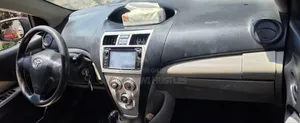 Toyota Yaris 2006 Silver
