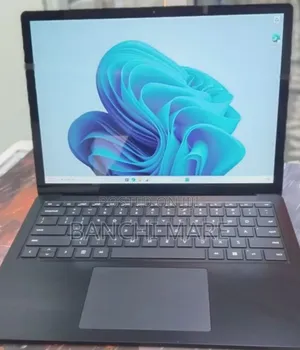 New Laptop Microsoft Surface Laptop 5 16GB Intel Core i7 SSD 256GB