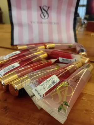 Victoria Secret Lip Gloss