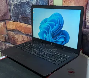 Laptop HP Stream Notebook 8GB Intel Core i3 HDD 1T