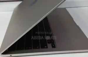 New Laptop Apple MacBook Air 2026 M5 16GB Apple M5 SSD 512GB