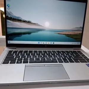 New Laptop HP EliteBook 840 G8 16GB Intel Core i7 SSD 512GB