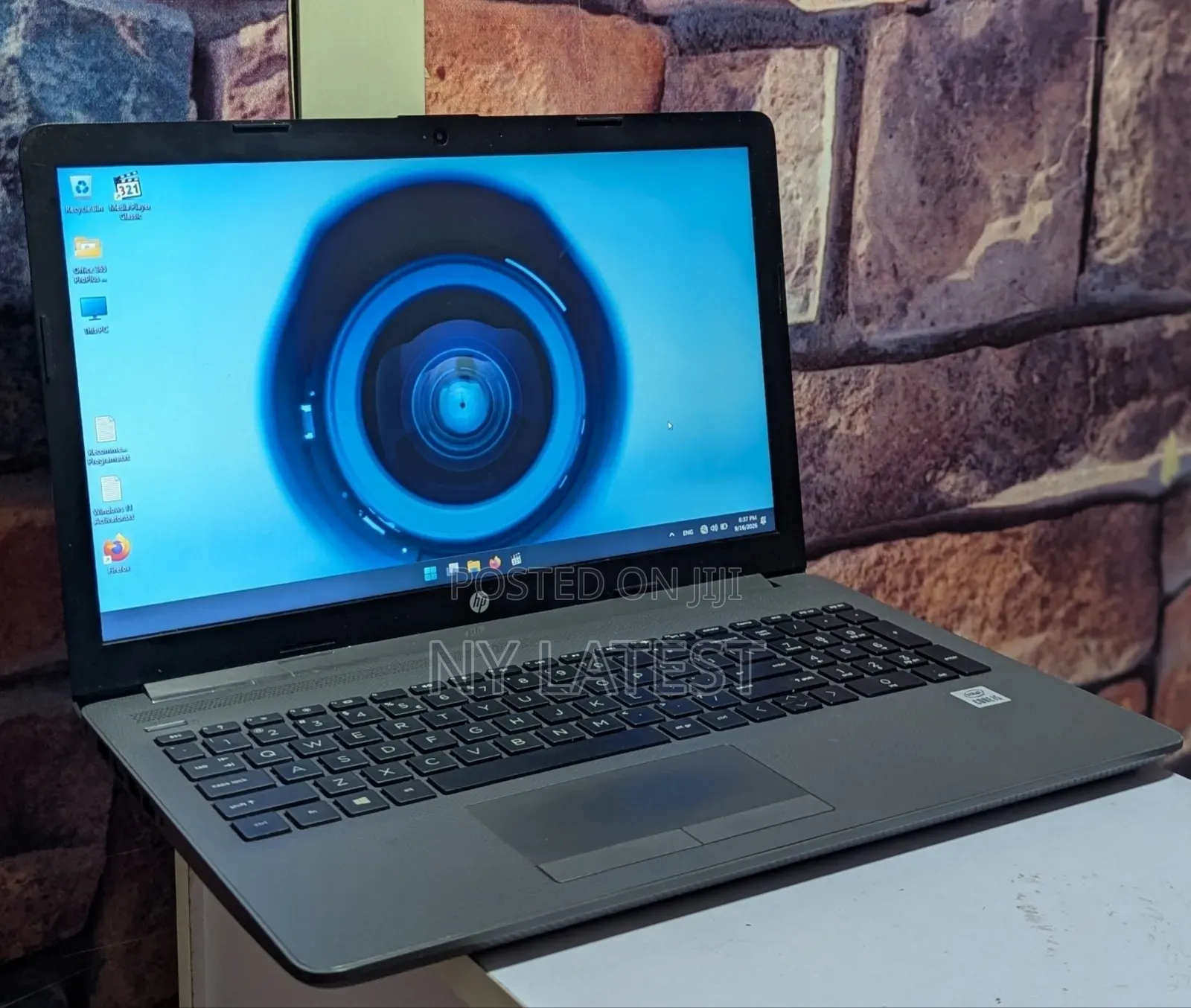 New Laptop HP Stream Notebook 8GB Intel Core i5 SSD 256GB