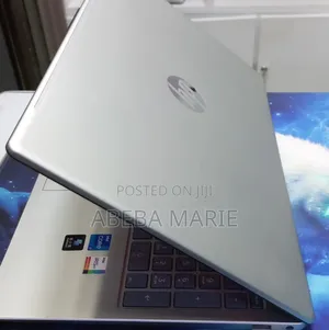 New Laptop HP Stream Notebook 16GB Intel Core i7 SSHD (Hybrid) 1T