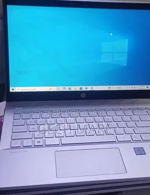 New Laptop HP Pavilion 15 8GB Intel Core i5 SSD 512GB