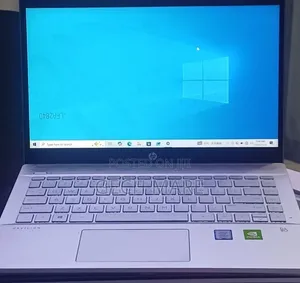 New Laptop HP Pavilion 15 8GB Intel Core i5 SSD 512GB