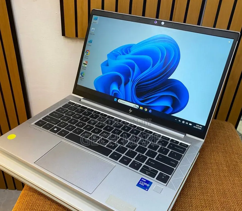 New Laptop HP EliteBook 830 G7 16GB Intel Core i5 SSD 512GB