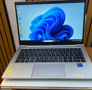 New Laptop HP EliteBook 830 G7 16GB Intel Core i5 SSD 512GB