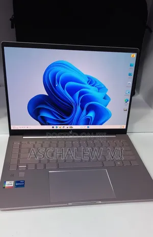 New Laptop HP Pavilion 14 16GB Intel Core i7 SSD 1T