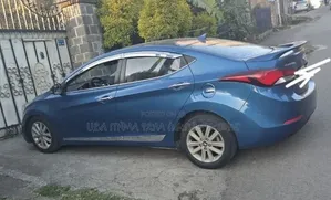 Hyundai Avante 2015 Blue
